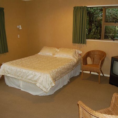 Wheatly Downs Farmstay And Backpackers Hawera Eksteriør bilde