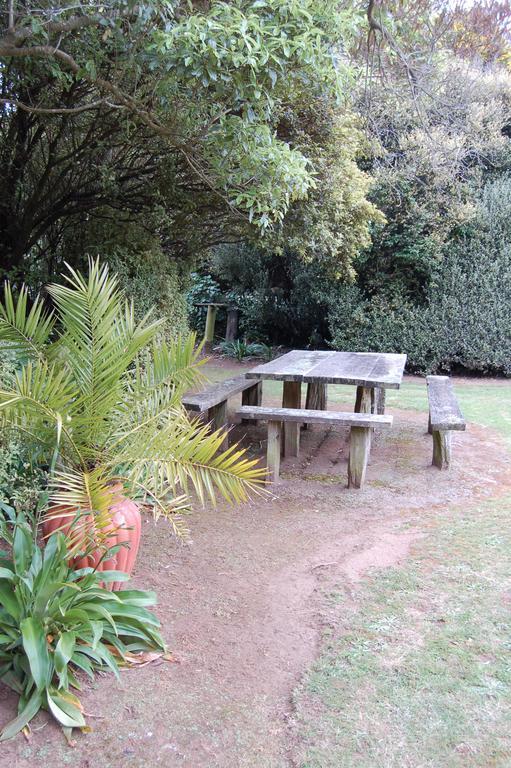 Wheatly Downs Farmstay And Backpackers Hawera Eksteriør bilde